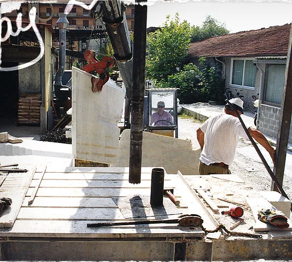 TRAVAIL � PIETRASANTA 2003 19